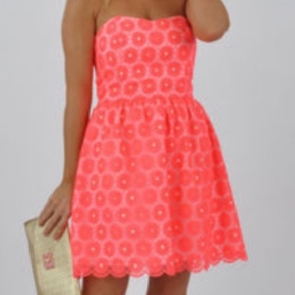 Lilly Pulitzer Peyton Pinwheel Strapless Dress 4 - Picture 2 of 15